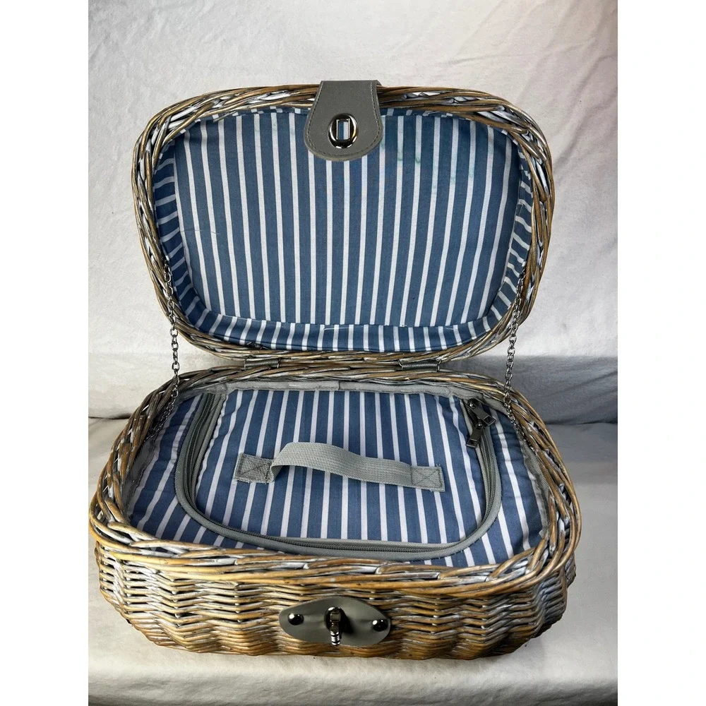 Woven Wicker Picnic Basket Insulated‎ Cooler Grey Wash Blue Stripe Lining Trunk